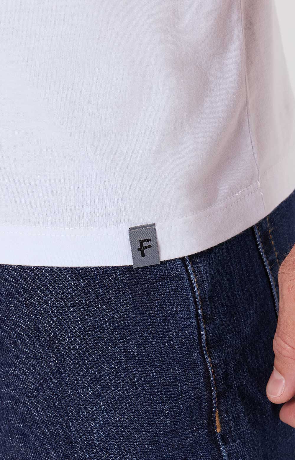 Camiseta Básica Algodão - Branca