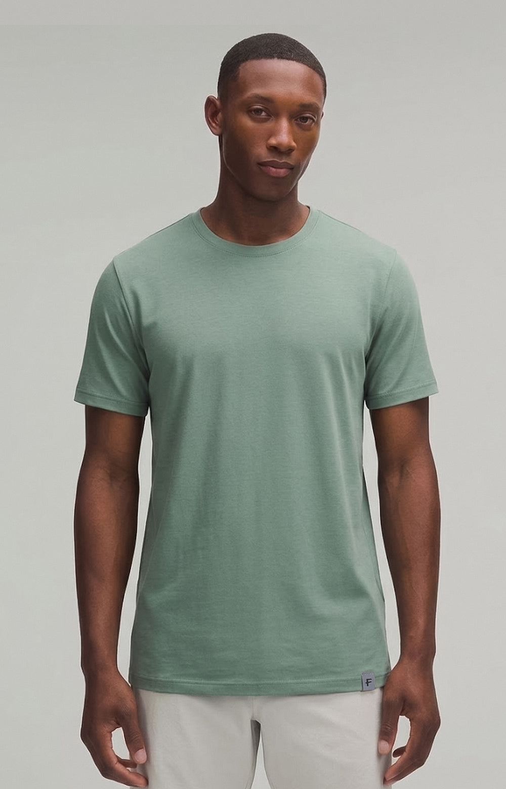 Camiseta Algodão - Verde Sálvia